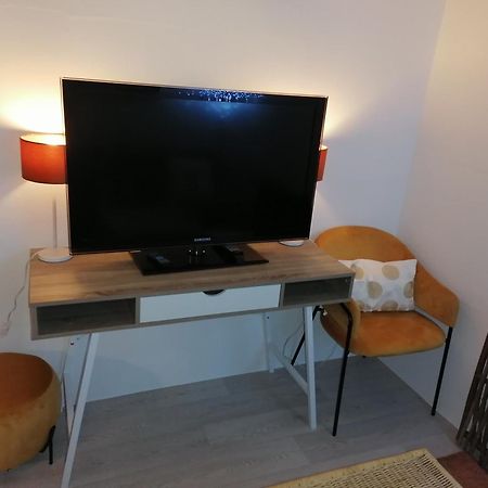 Les studios du Domaine d'Eva Libramont-Chevigny Chambre photo